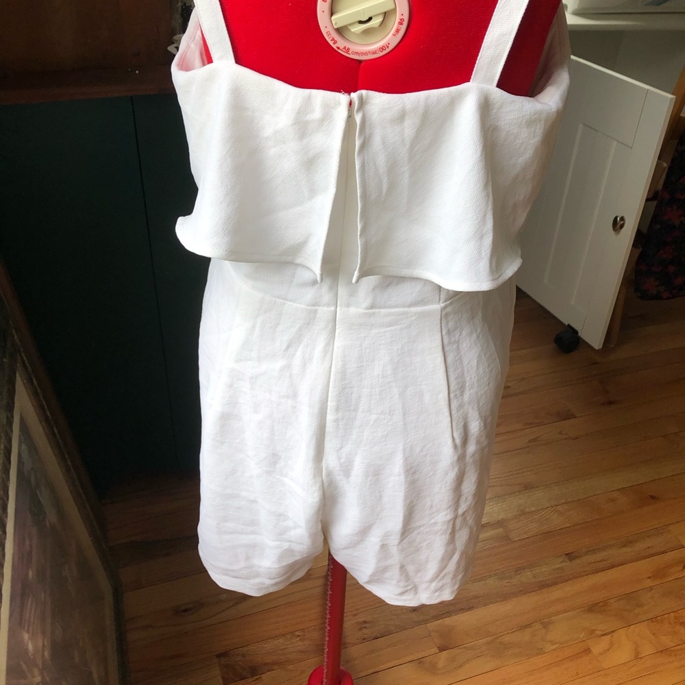 Express Romper - Picture 4 of 5